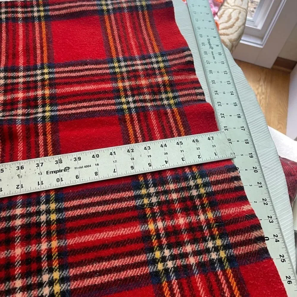 Faribo Wool Fringed Throw Lap Blanket Red Tartan Plaid Wool